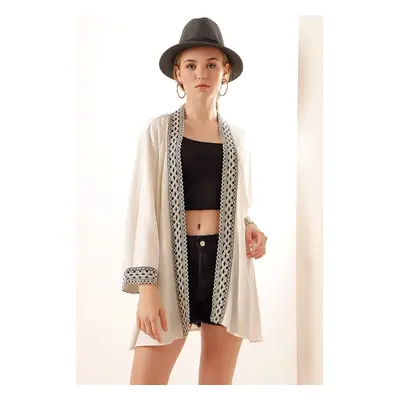 Bigdart Embroidered Knitted Kimono - White