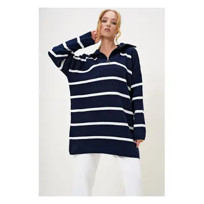 Trend Alaçatı Stili Women's Navy Blue Turtleneck Zipper Detailed Striped Knitwear Tunic