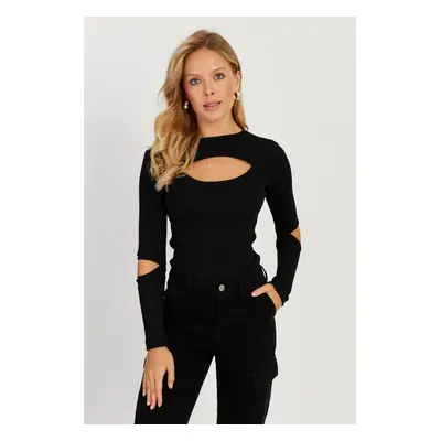 Cool & Sexy Women's Black Windowed Camisole Blouse