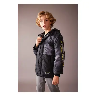 DEFACTO Boy's Water Repellent Hooded Fleece Lined Puffer Jacket