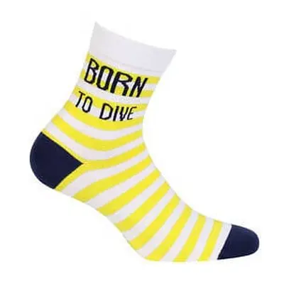 Gatta G44 socks. N01 Cottoline Boys' Modeled White