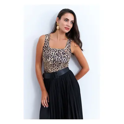 Cool & Sexy Women's Camel-Black Square Neck Leopard Blouse RLO87