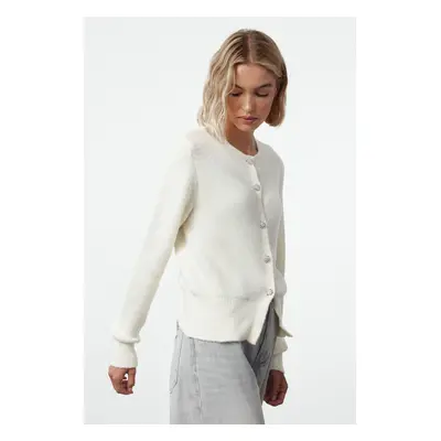 Trendyol Ecru Extra Soft Textured Knitted Cardigan