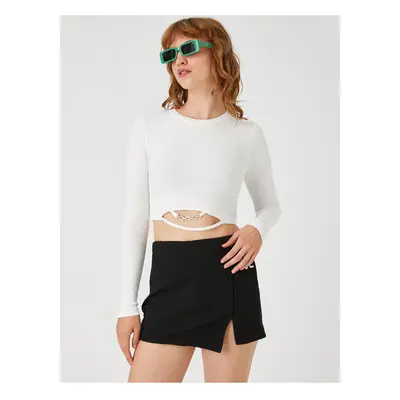 Koton Crop T-Shirt Long Sleeve with Metal Accessories and Window Detail