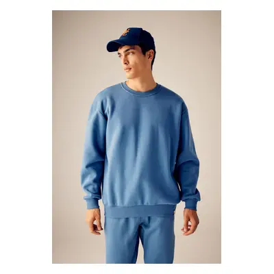 DEFACTO Oversize Wide Pattern Crew Neck Basic Plain Sweatshirt