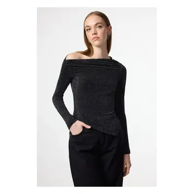 Trendyol Anthracite Asymmetric Hem Detailed Knitted Blouse