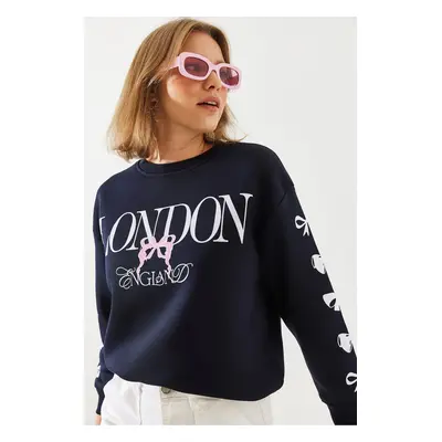 Bianco Lucci Women's Triple Thread Raised London Life Graphic Print Sweatshirt MBHS004