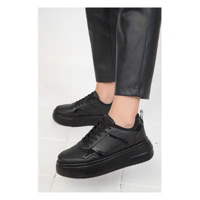 Soho Black-Black Women's Sneaker