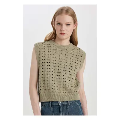 DEFACTO Relax Fit Crew Neck Crochet Sweater