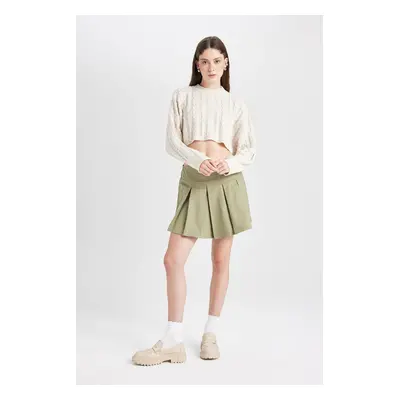 DEFACTO Cool Pleated Normal Waist Basic Plain Gabardine Mini Skirt