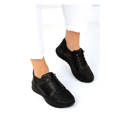 Soho Black-Black Women&#39;s Sneaker