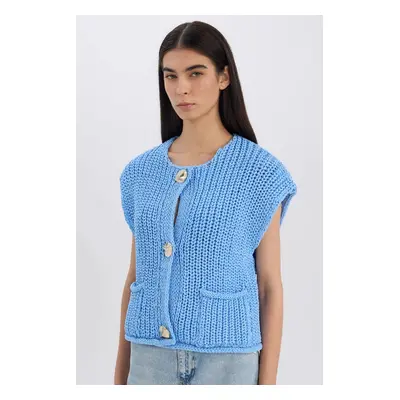 DEFACTO Relax Fit Buttoned Pocket Knit Vest