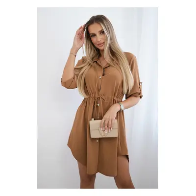 Kesi Włoski Dress with button closure and tie at the waist dark camel