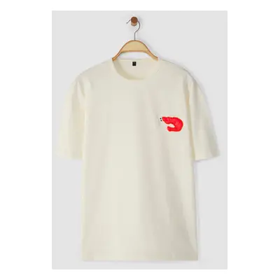 Trendyol Ecru Oversize/Wide Cut Puffy Lobster Patch Detail Short Sleeve 100% Cotton T-Shirt