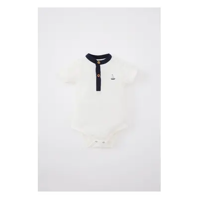 DEFACTO Baby Boy Newborn Buttoned Collar Pique Short Sleeve Snap Snap Bodysuit