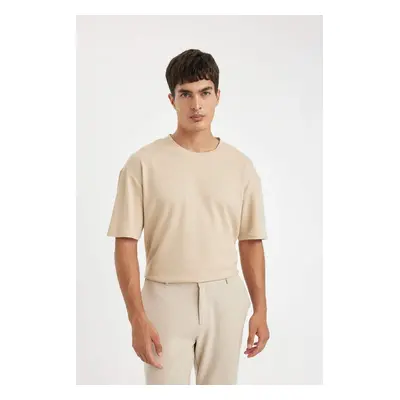 DEFACTO Boxy Fit Crew Neck Waffle Fabric Cotton Short Sleeve Basic Plain T-Shirt