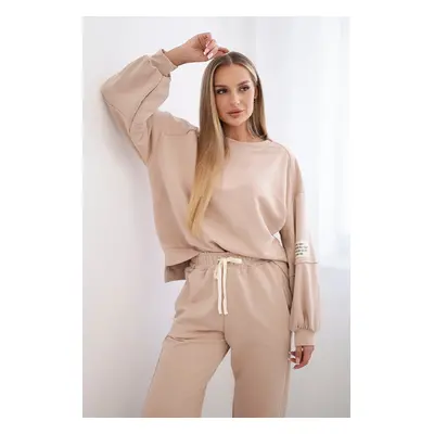 Włoski Cotton sweatshirt set with a longer back + pants light beige