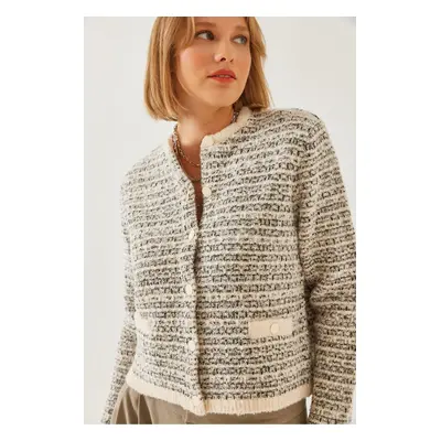 Bianco Lucci Women's Patterned Pocket Knitwear Cardigan