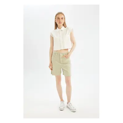 DEFACTO Cool Regular Fit Normal Waist Short Leg Gabardine Shorts