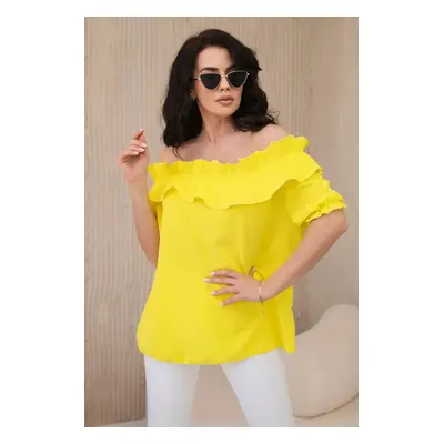 Spanish blouse with decorative ruffle in yellow color