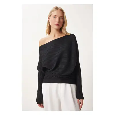 Happiness İstanbul Women's Black Asymmetric Collar Ribbed Sweater