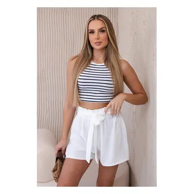 Viscose shorts with a tie at the waist white