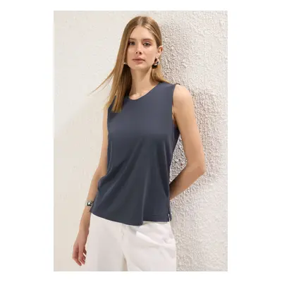 Trendyol Anthracite Sleeveless Regular Pattern Knitted Undershirt