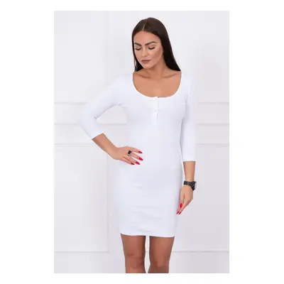 Kesi Dress with a neckline for naps white