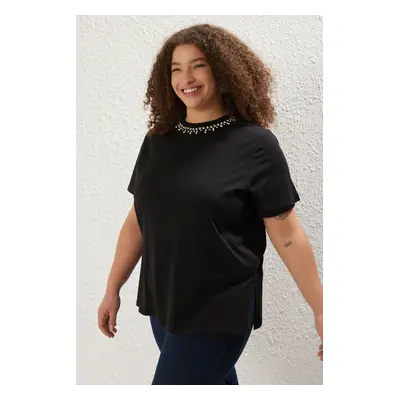 Trendyol Curve Black Collar Detailed Knitted Plus Size T-Shirt