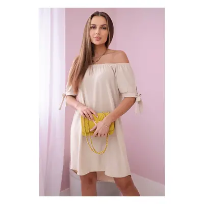 Włoski Dress tied on the sleeves beige