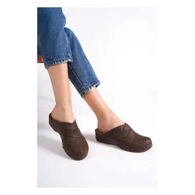 Capone Outfitters Anatomical Soft Comfortable Sole Wedge Heeled Mother Slippers