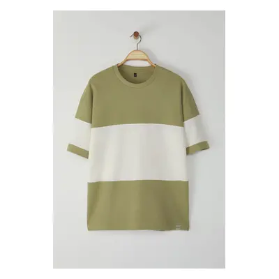 Trendyol Mint Oversize/Wide Cut Color Block Textured T-shirt