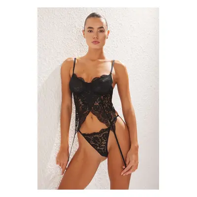 Trendyol Black Lace Openwork/Hole Garter Uncovered Knitted Lingerie Set