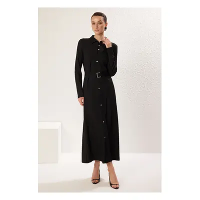 Trendyol Black Mother-of-Pearl Buttoned Knitted Wrap Dress