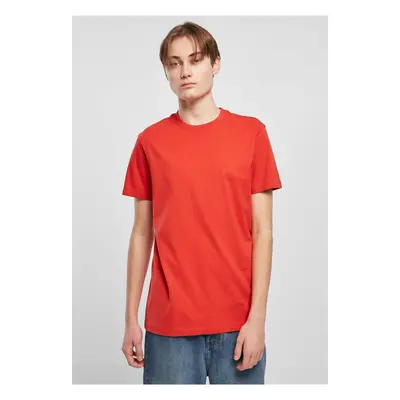 A large volume basic T-shirt