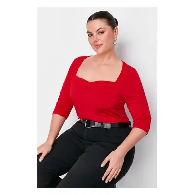 Trendyol Curve Red Heart Neck Fitted Knitted Blouse