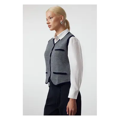 Trendyol Navy Blue Striped Buttoned Fitted Vest