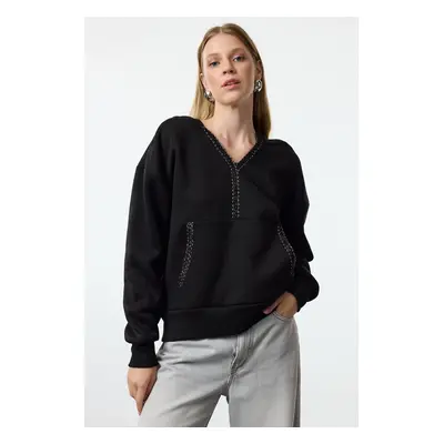 Trendyol Black Black Accessory Detailed Hooded Relaxed/Comfortable Fit Knitted Sweatshirt