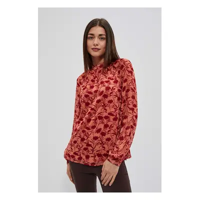 Shirt with floral collar