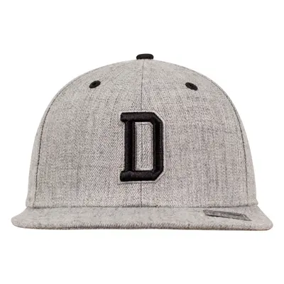 Letter Snapback D