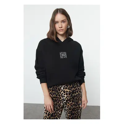 Trendyol Black Oversize/Wide Pattern Embroidered Thick Inside Fleece Knitted Sweatshirt