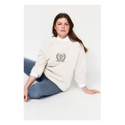 Trendyol Curve Ecru Thick Fleece Embroidered Detailed Knitwear Plus Size Sweatshirt