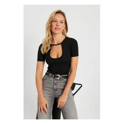 Cool & Sexy Women's Accessory Blouse Black