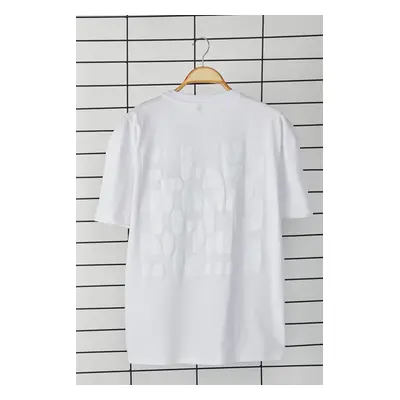 Trendyol White Oversize/Wide Cut Puffy Back Print 100% Cotton T-Shirt