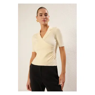 Trendyol Ecru Double Breasted Gathered Knit Blouse