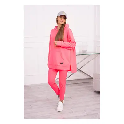 Set with a sweatshirt in pink neon color