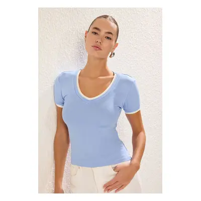 Trendyol Light Blue Color Block Fitted/Fits Body Flexible Knitted Blouse