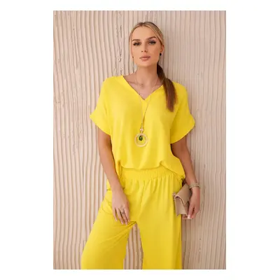 Kesi Włoski Set with necklace blouse + pants yellow