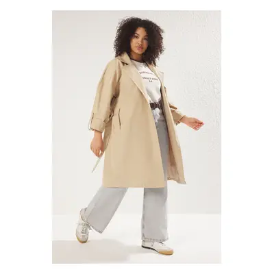 Trendyol Curve Beige Long Oversize Plus Size Trench Coat