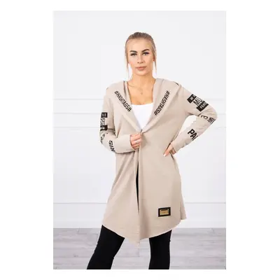 Coat with beige subtitles